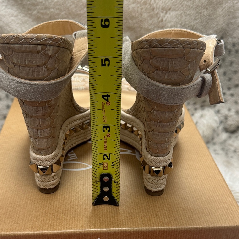 Christian Louboutin Cataclou Espadrilles Beige Studded Platform Sandals NEW - Picture 11 of 12